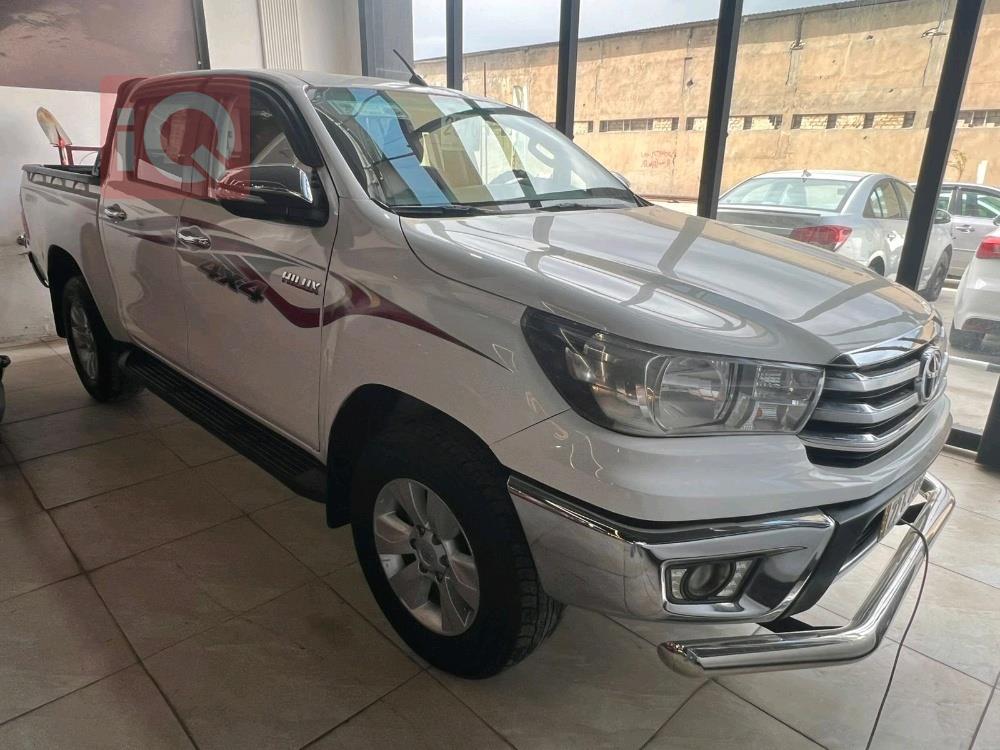 تويوتا هايلوكس